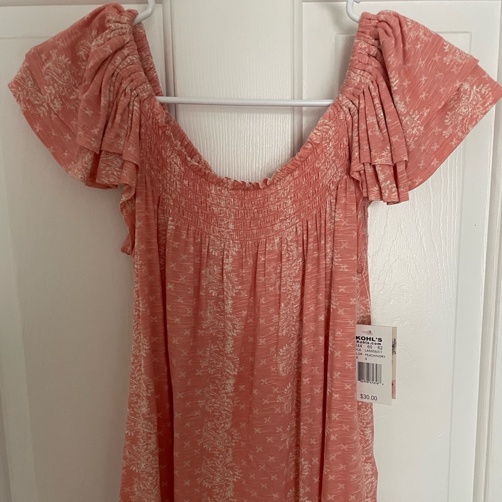 Patterned Flutter Sleeve Top